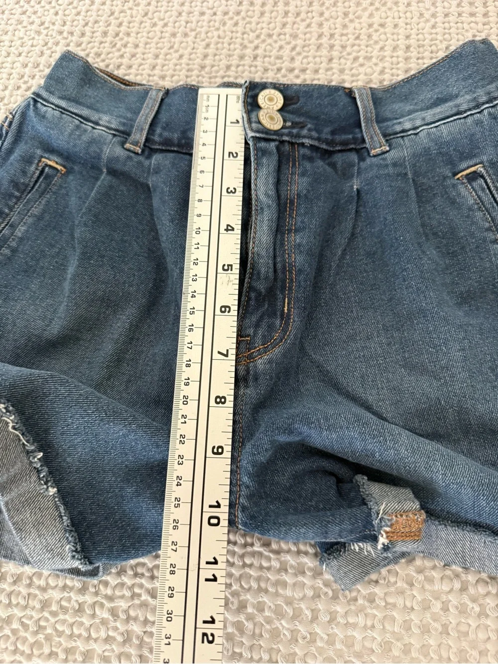 American Eagle Outfitters high rise